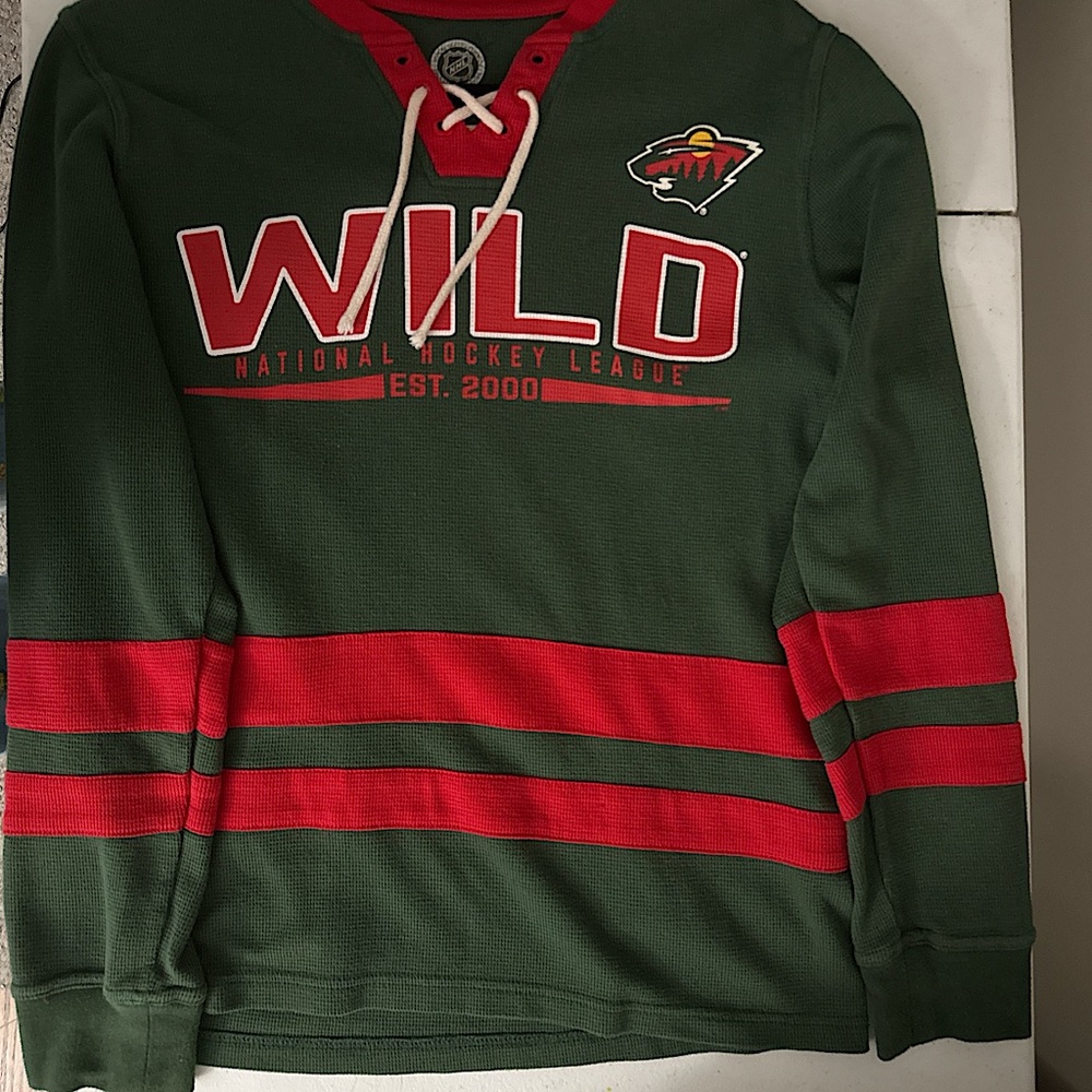 Vintage NHL sweater /Minnesota Wilds from the 2000s